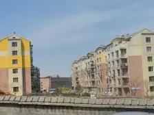 此房南向的格局,户型好,开间大近锦泉公园,天然氧吧