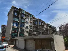 胜利小区 同济路北 非顶楼 有仓房