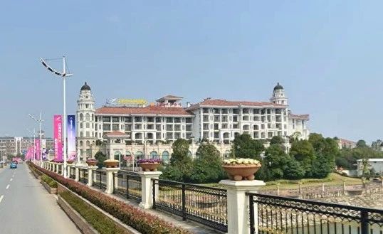 小区相关图