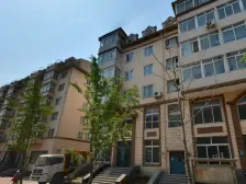 高新园区凌水凌秀小区精装三室南北通透采光好配套齐全