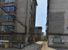 3楼精装,好地角,近地铁,近市场