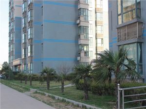 积翠湖旁大三室南北通透主卧大阳台观湖景效果佳