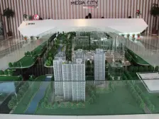 经十路 龙湖天街 di铁4号线 挑空客厅 精装修