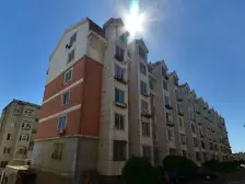 南北朝向,中间楼层3楼,简装 出行方便,配套齐全