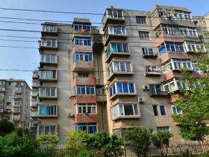 台扩小区 1室1厅 东 西