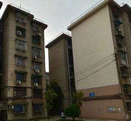 陈家湖小区3室1厅南