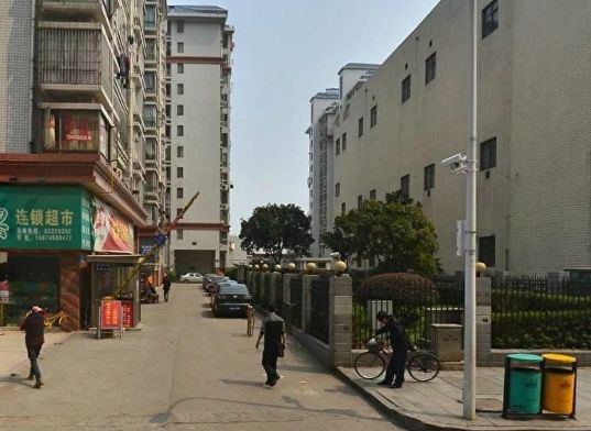 小区相关图