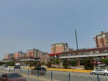 出行便利南北通厅的格局近市场和车站