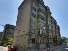 海港楼 湾家村站 2楼 视野好 近市场 近早市