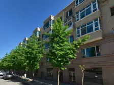 宏意小区 4室2厅 南 北