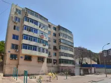 房子精装修,通厅户型,楼龄新,采光好,视野好