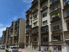 房子南北通透户型。采光通风好,小区配套设施齐全