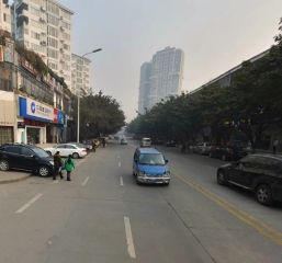 金房苑琴园4室1厅东南