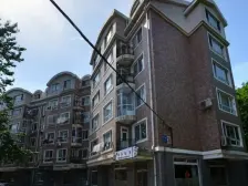 星火街 新石路旁边 中间楼层 南北 可谈诚售