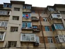 79中旁 近地铁 交通便利 户型好 双卫生间 装修保持好