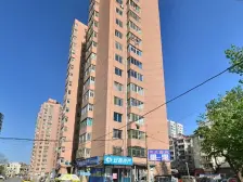 小区位置好,交通便利,一楼,双南向,精装修