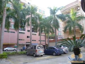全屋全新精装装修可拎包入住生活配套成熟业主诚意出售