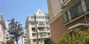 枫湾家园小区,小区环境优美,交通方便。。。