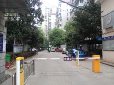 湘雅附二,户型周正,南北通透,精装修