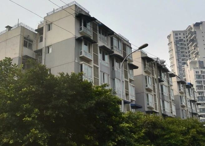 小区相关图
