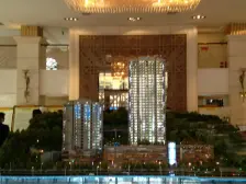 次新小区,小两房精装房修,可看江