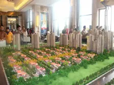 中骏蓝湾香郡 联排别墅的中间户拎包入住 诚心出售