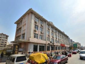 和谐家园平地三楼房子户型少有近地铁口