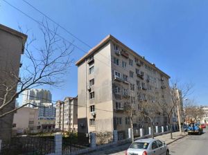 和谐家园1楼封闭小区不挡光