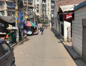 该房楼层好 南北通透 社区成熟 业主自住装修