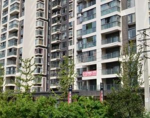 清河阳光3室1厅南