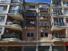 金园新村南向2室1厅,采光好,*楼,位置好。