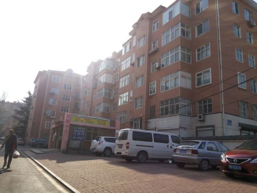  ��͡·1��С��1��1��1���ϱ�����2000.00Ԫ/�³��� 