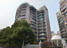 西南明苑4室2厅南北