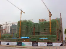 大学城 富力城倾城里二房100万