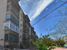 兴和园电梯72平两室有装修采光好