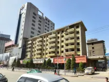 火车站地铁口 电梯高层 精装修 小区环境好 看房钥匙