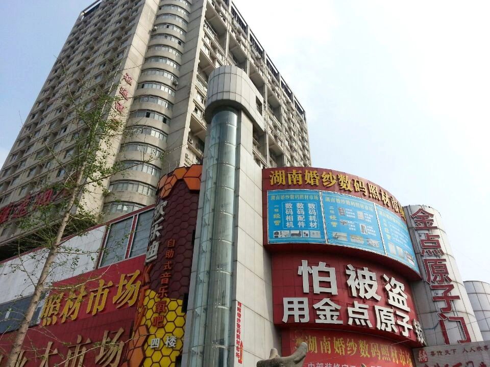 小区相关图