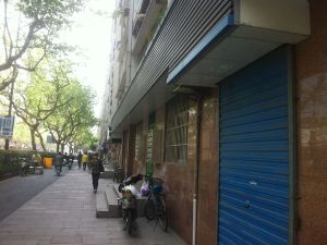 地铁口,精装修,总价低,阳光好。