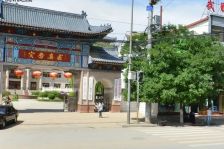 雁滩交警队旁边党校家属院113平米三室两厅一卫