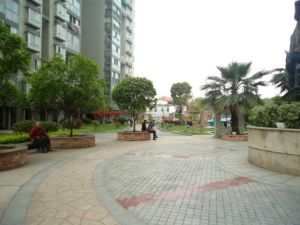 19年重新装修,爱惜好,可以拎包入住户型周正。。