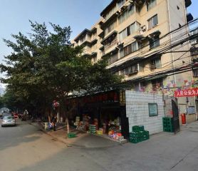 青龙小区3室1厅南