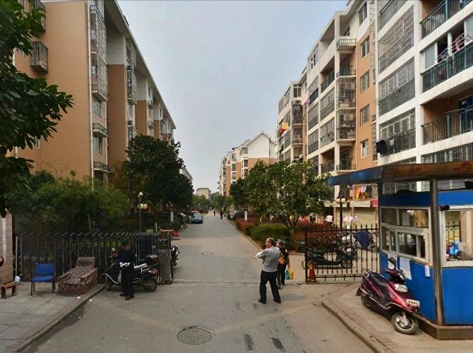 小区相关图