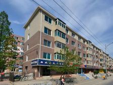 辽师兰秀小区B园地势平坦三室老洋房建筑结实