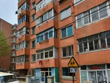 户型好,房主诚心卖价格可以谈。