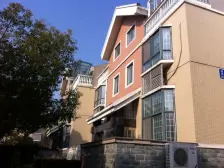 此房满五唯一,房型好,诚心出售,看房方便。