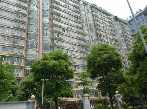 铁通住宅小区 3室2厅 南