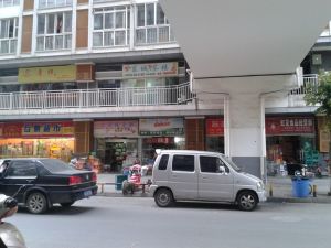东城攻略2室1厅东南