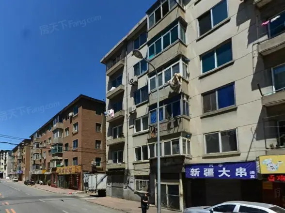 中长街实景图