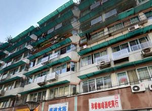 西丁字街5号4室1厅南