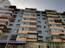 安定门柏道路 两居室户型通透中间楼层